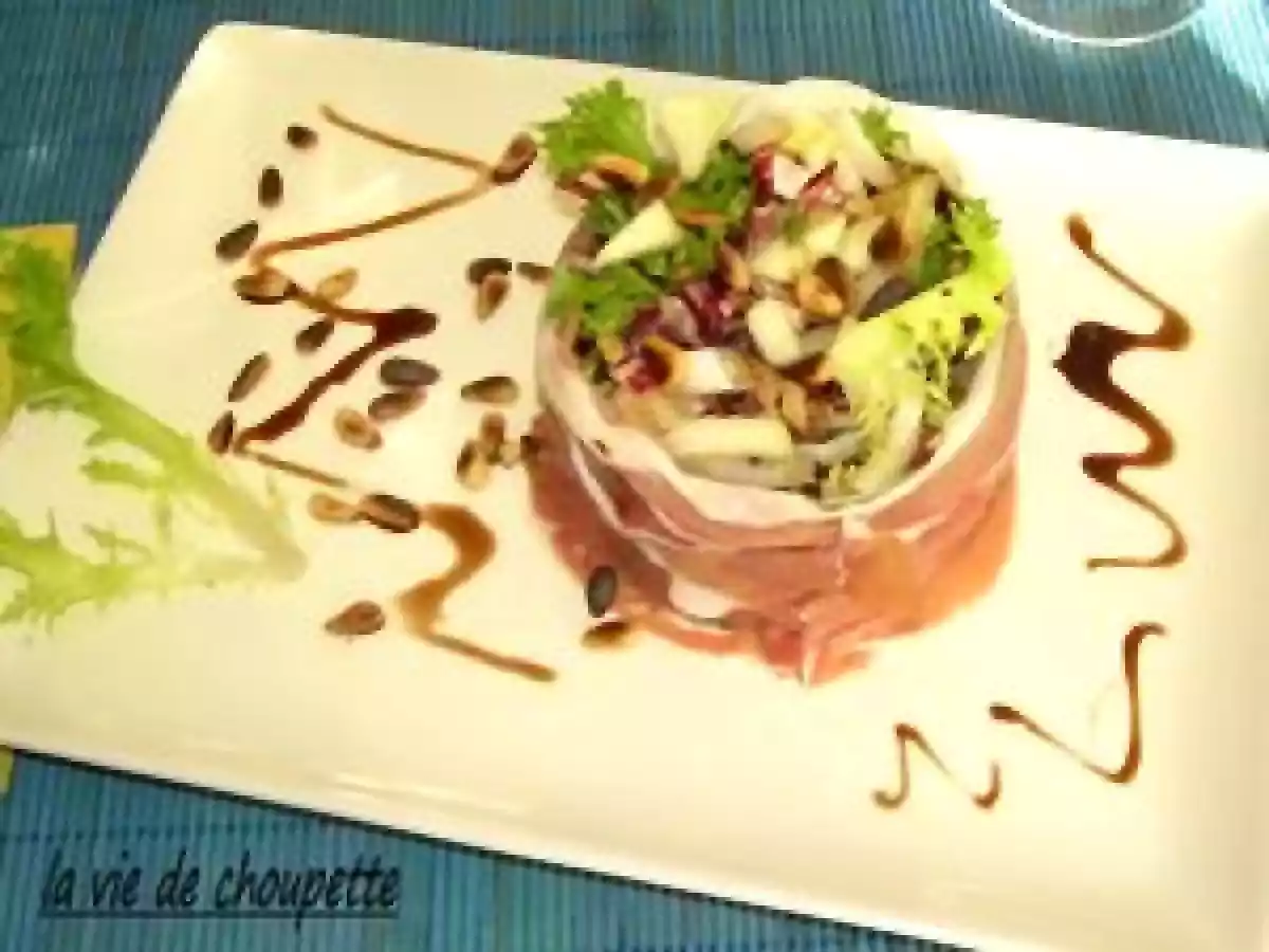 SALADE D'ENDIVES, POMMES GRANNY ET JAMBON DE PARME