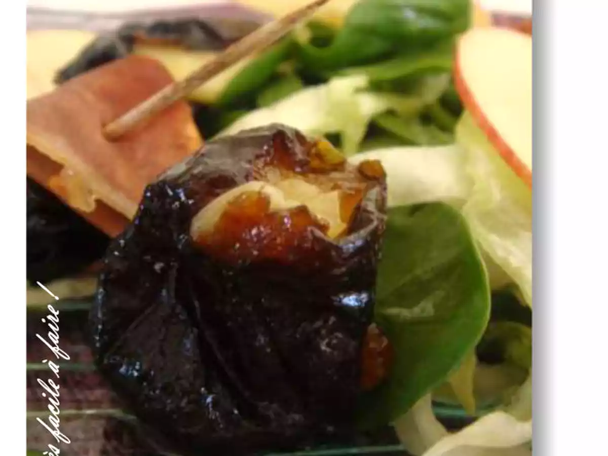 SALADE D'EPINARDS AUX PRUNEAUX