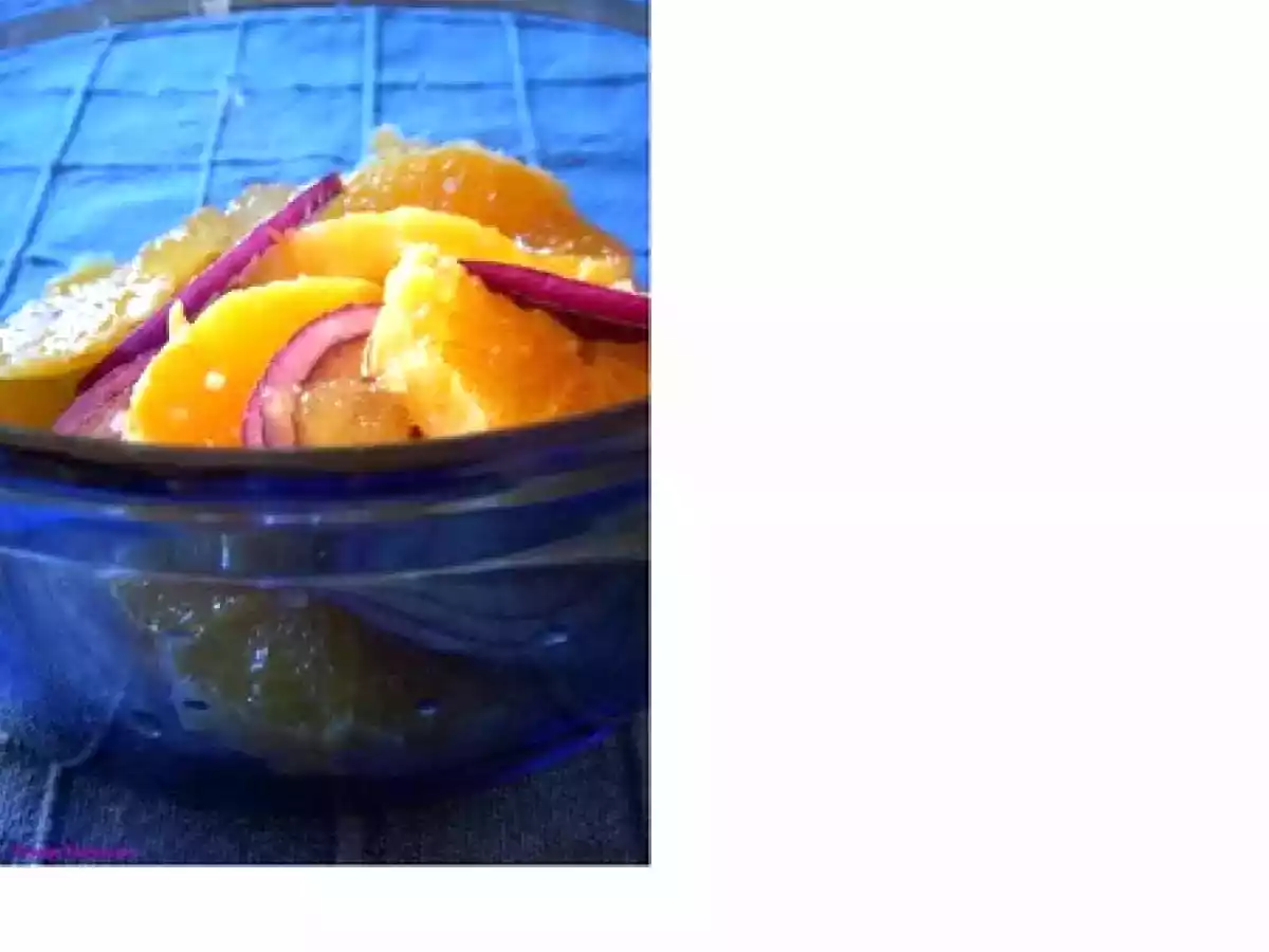 Salade d'orange et d'oignon rouge