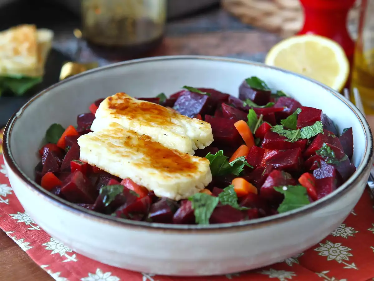 Salade de betteraves au halloumi grillé - photo 3