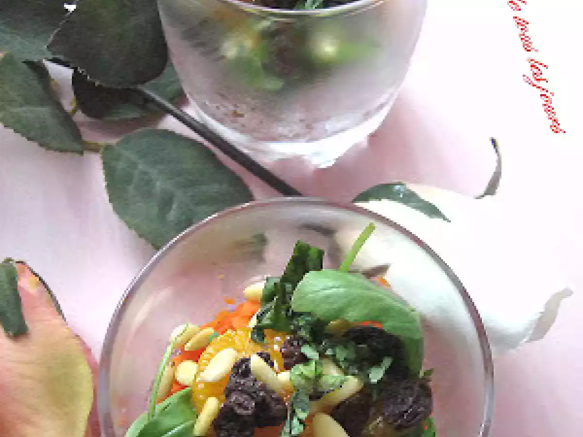 Salade de carottes aux mandarines et aux noix de pin - photo 2