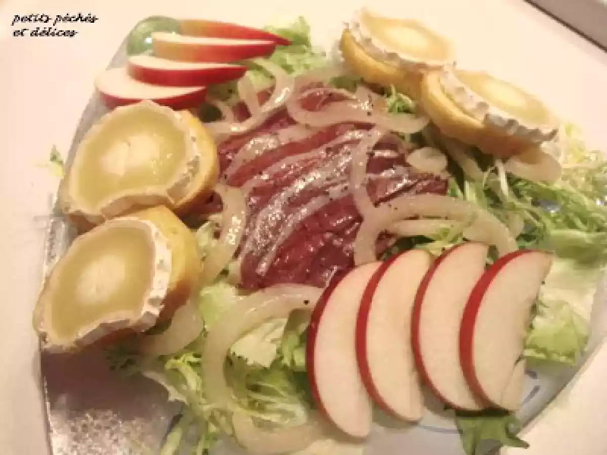 Salade de confit de canard et de chèvre chaud - photo 2