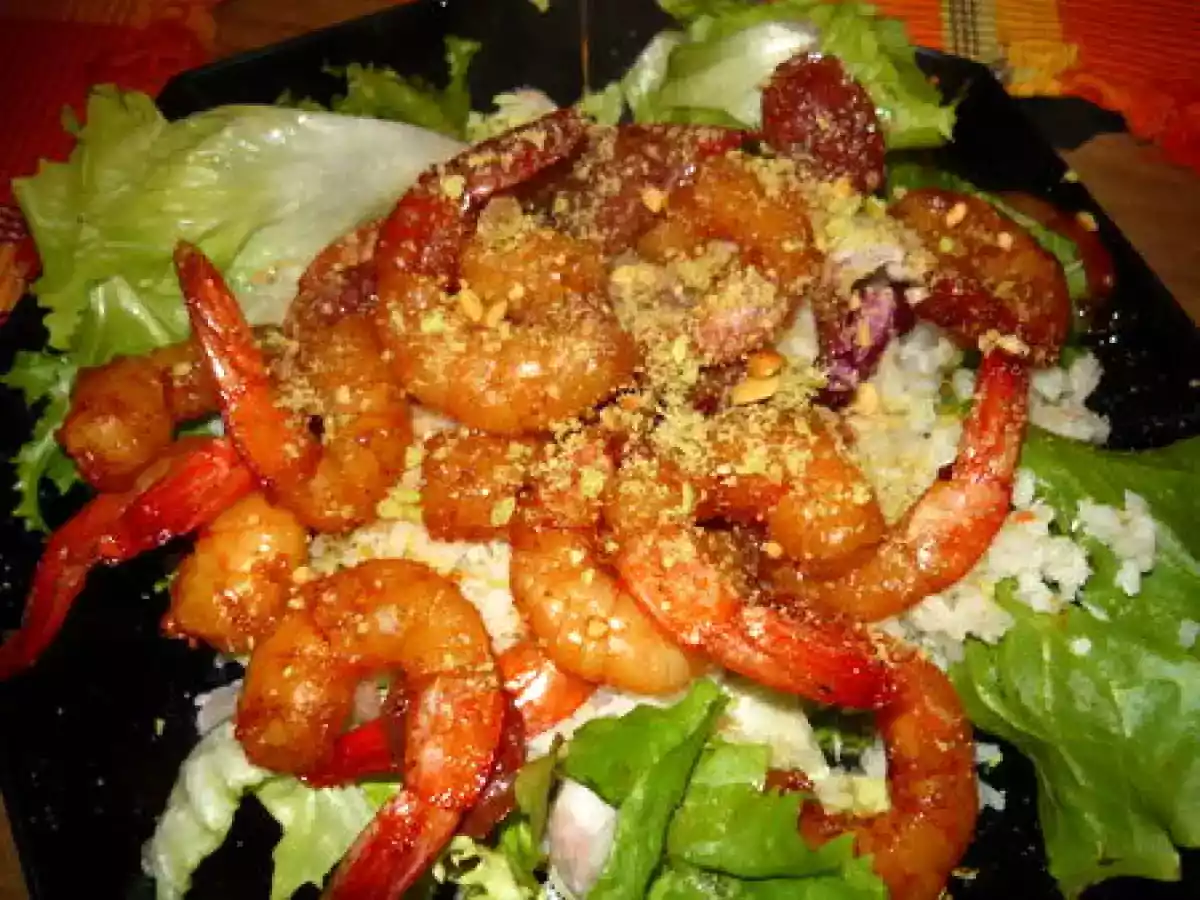 Salade de crevettes Tôm Kho tàu