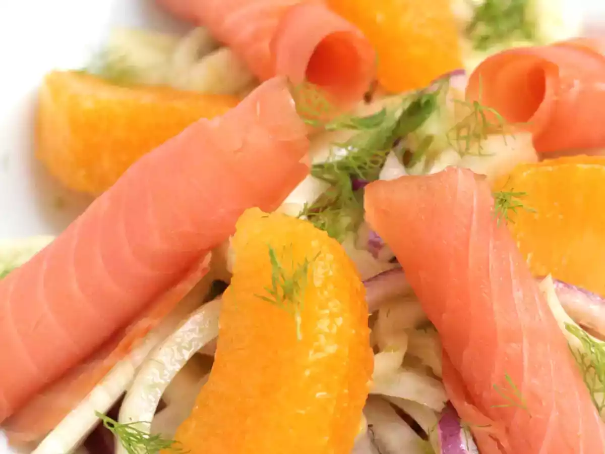 Salade de fenouil, orange & saumon fumé
