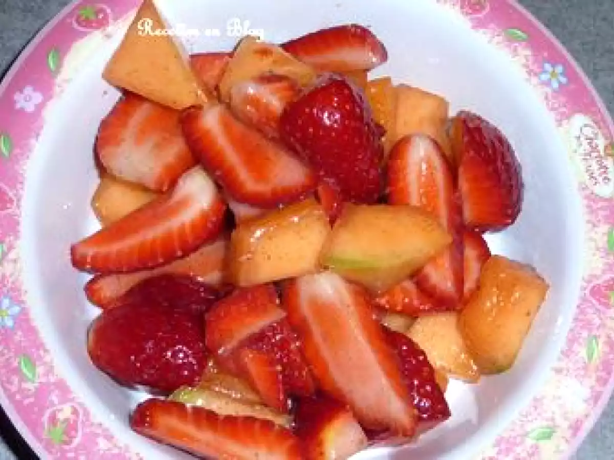 SALADE DE FRAISES ET MELON A LA VANILLE