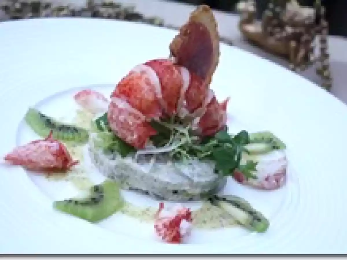 Salade de Homard à la Crème d?Artichaut, Magret de Canard et Vinaigrette au Kiwi - photo 3