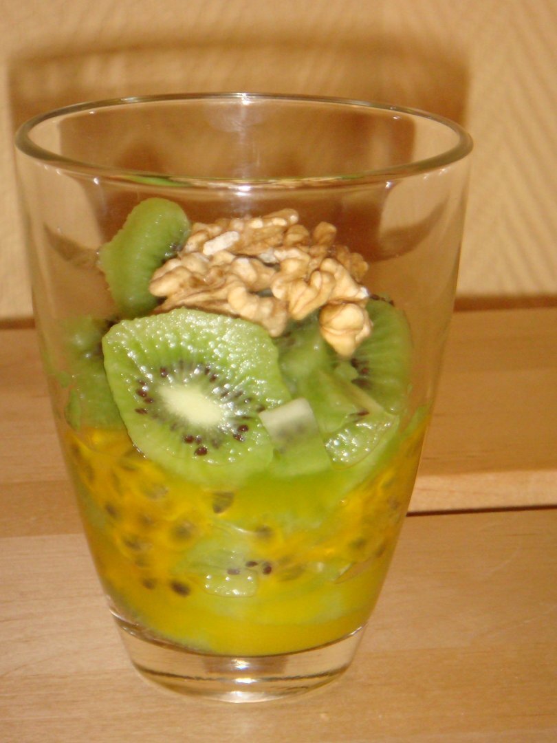 Salade de kiwis aux fruits de la passion Recette Ptitchef
