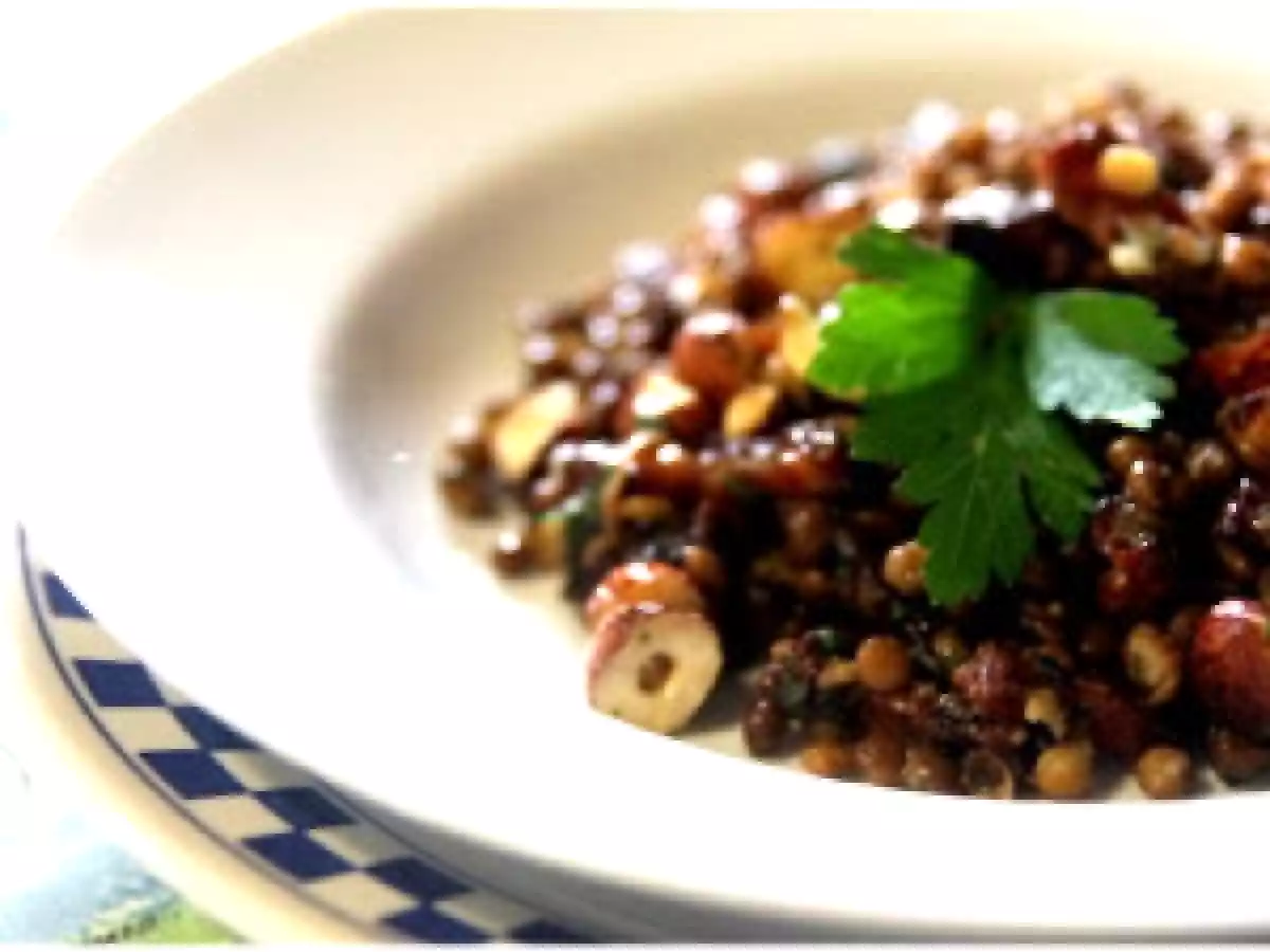 Salade de lentilles aux noisettes
