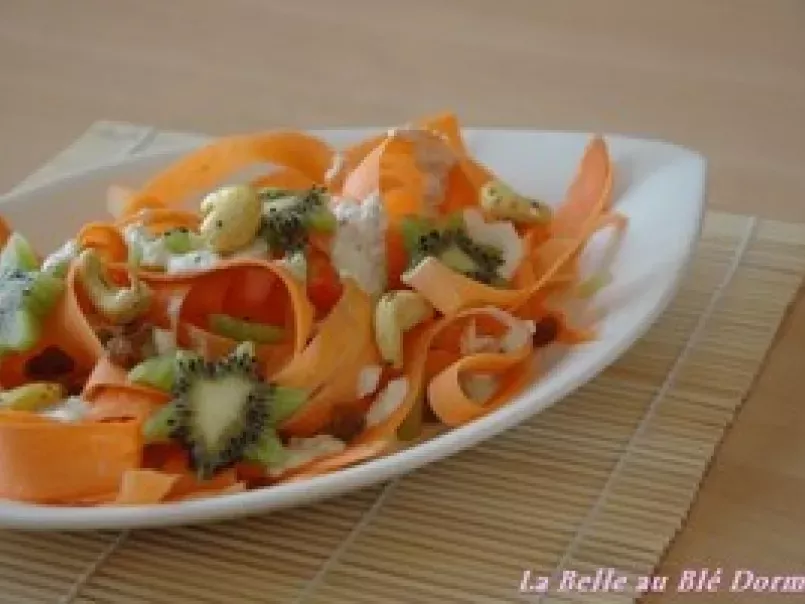 Salade de patate douce et carotte aux deux fruits, sauce cajou-curry, sans blé, sans lait, photo 1