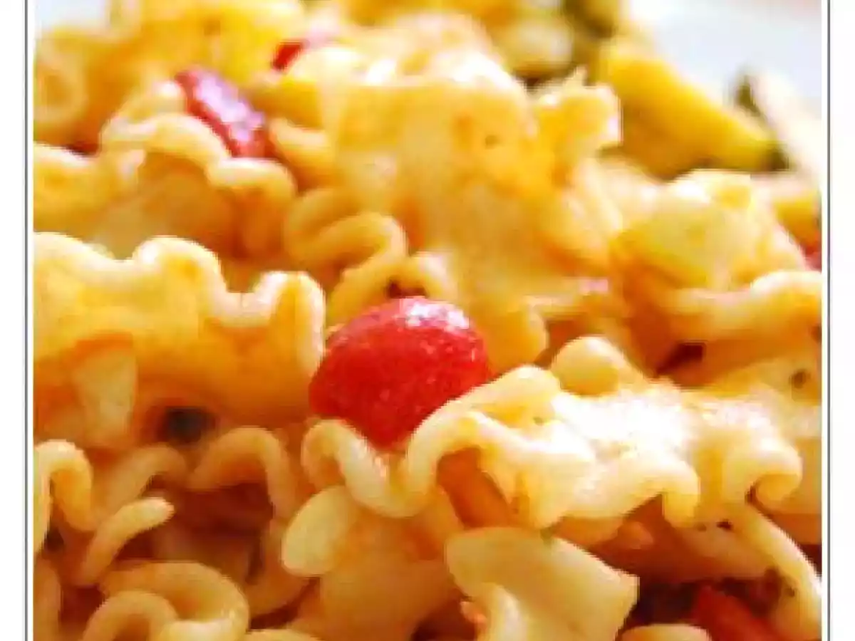 Salade de pâtes estivale au pesto rosso