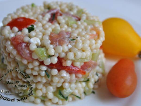 Salade De Pâtes Jambon Fêta Concombres Tomates Et Ciboulette