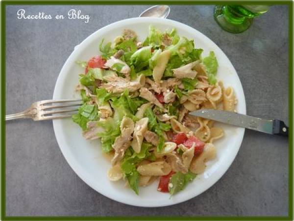 SALADE DE PÂTES POULET TOMATE FÊTA