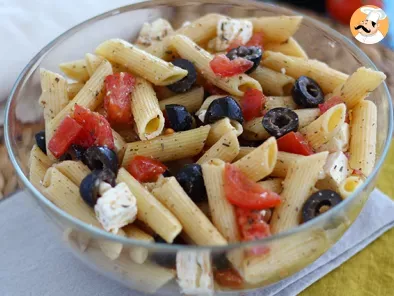 Salade de pâtes, tomate, feta et olives - photo 4