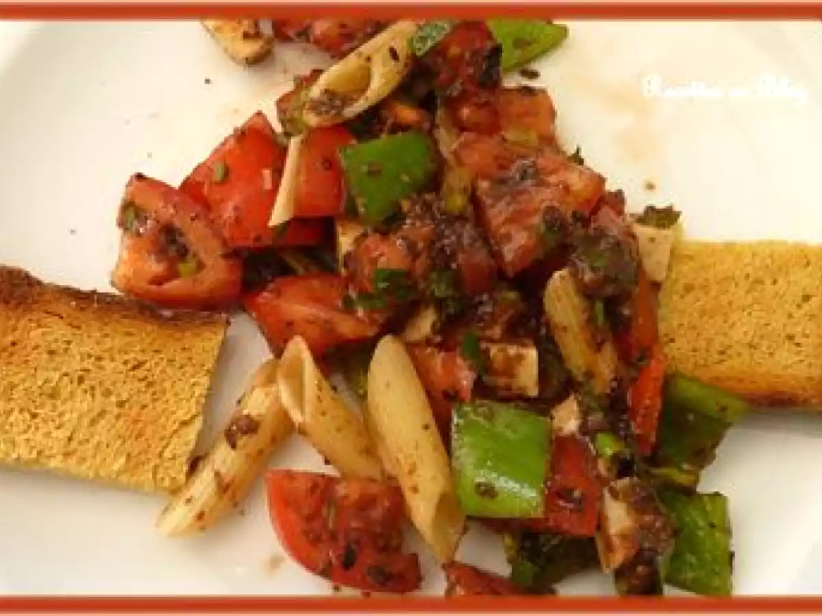 SALADE DE PÂTES TOMATES POIVRON BREBIS ET TAPENADE NOIRE - photo 2