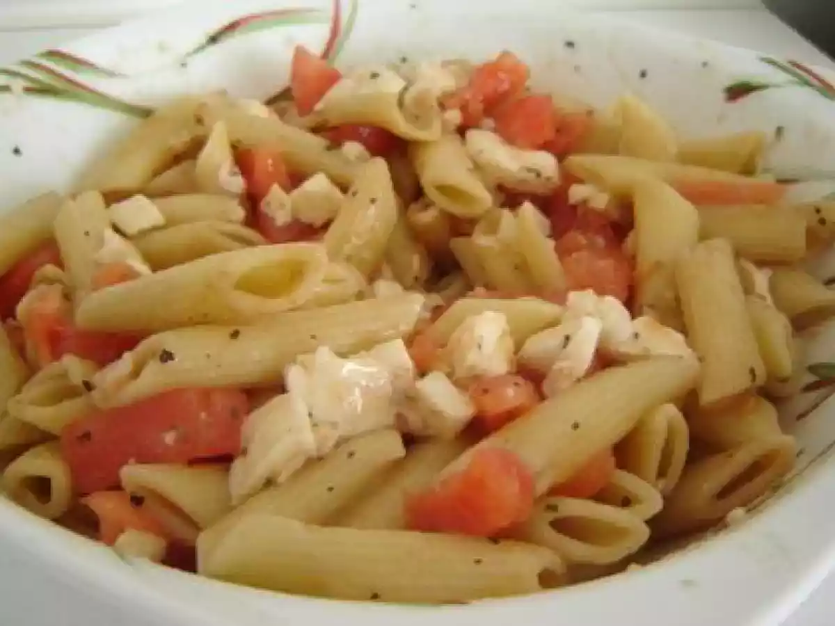 Salade de pennes / tomates / mozzarella