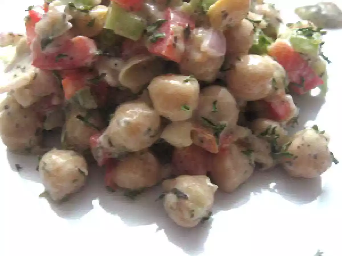 Salade de pois chiches à la crème de sésame - photo 2