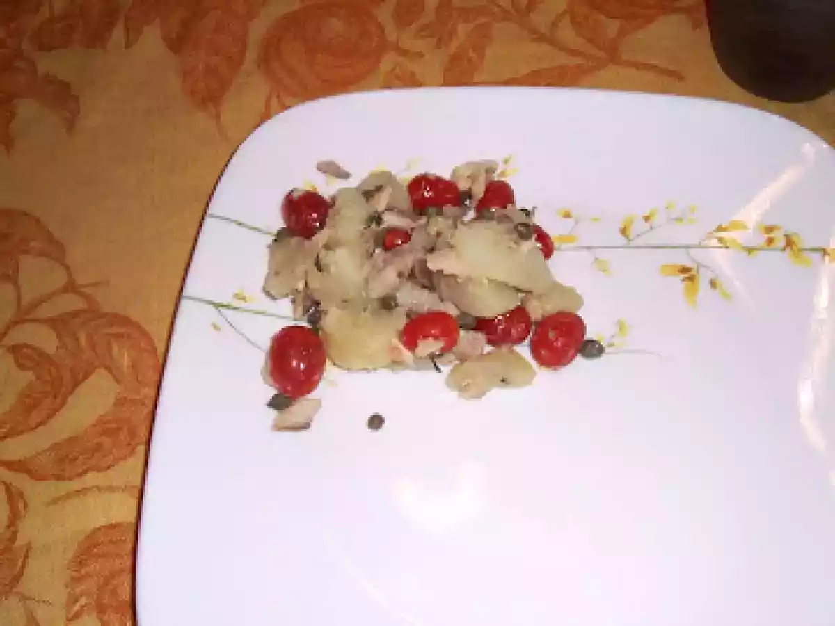 Salade de pommes de terre aux harengs a ma maniere (potato salad with herrings)