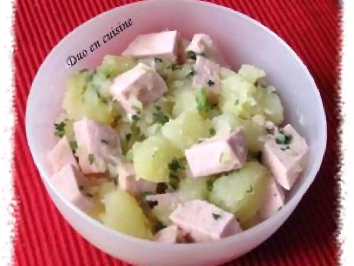 Salade de pommes de terre et cervelas