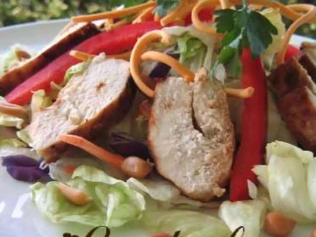 Salade de poulet grillé à la thaï - photo 3