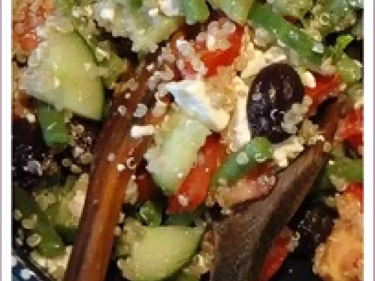 Salade de quinoa à la grecque, sans blé, sans lait de vache