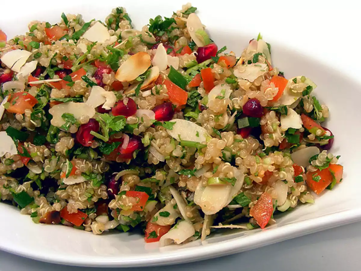 Salade de quinoa aux herbes et grenades
