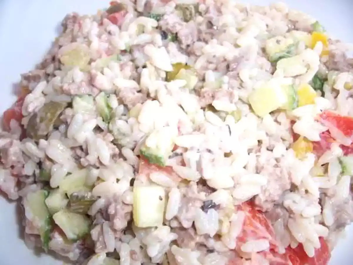 Salade de riz au steak haché et aux petits légumes - photo 2