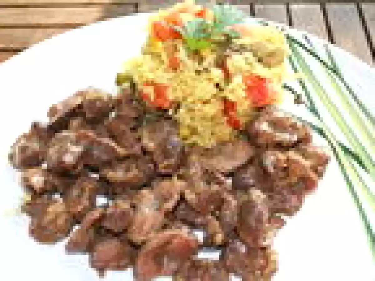 Salade de riz aux gésiers de poulets frais