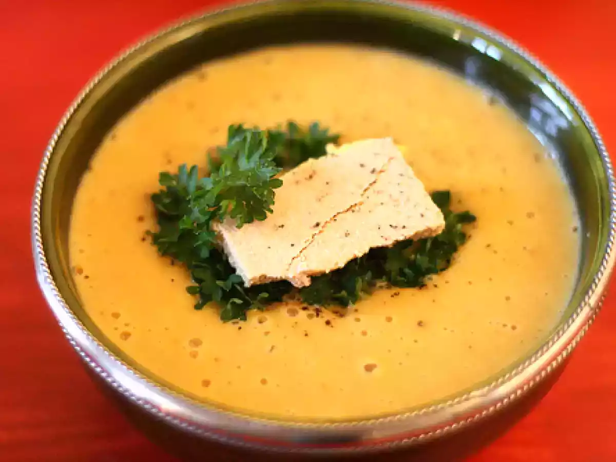 Salade de roquette à la mangue & au foie gras ou velouté de châtaigne?