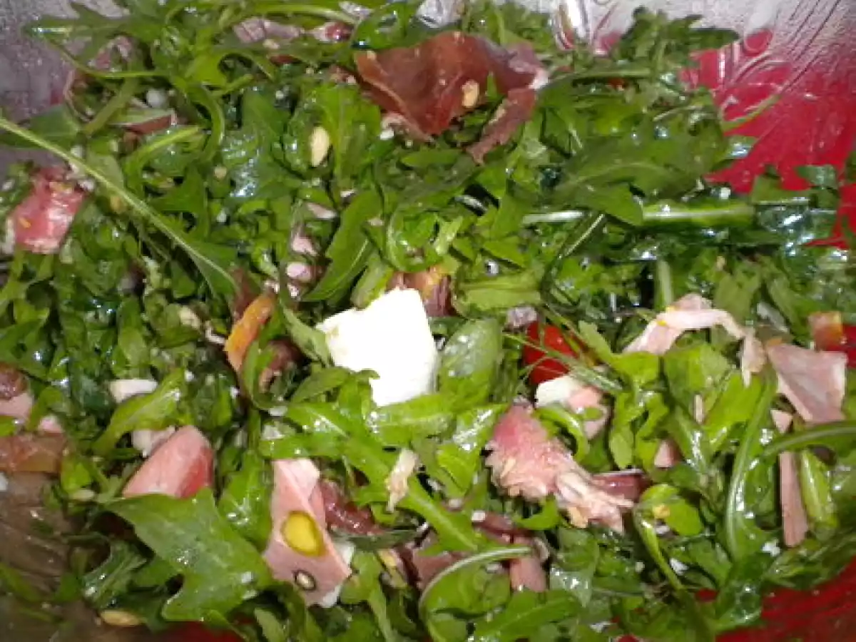 Salade de Roquette aux Charcuteries Italiennes