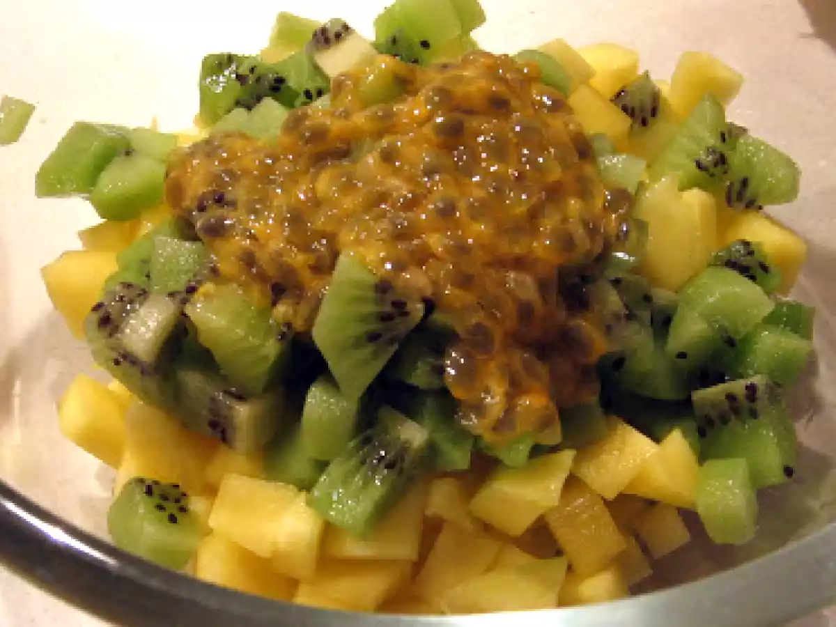 Salade des fruits à la Pina Colada - Früchtesalat mit Pina Colada-Espuma - photo 3