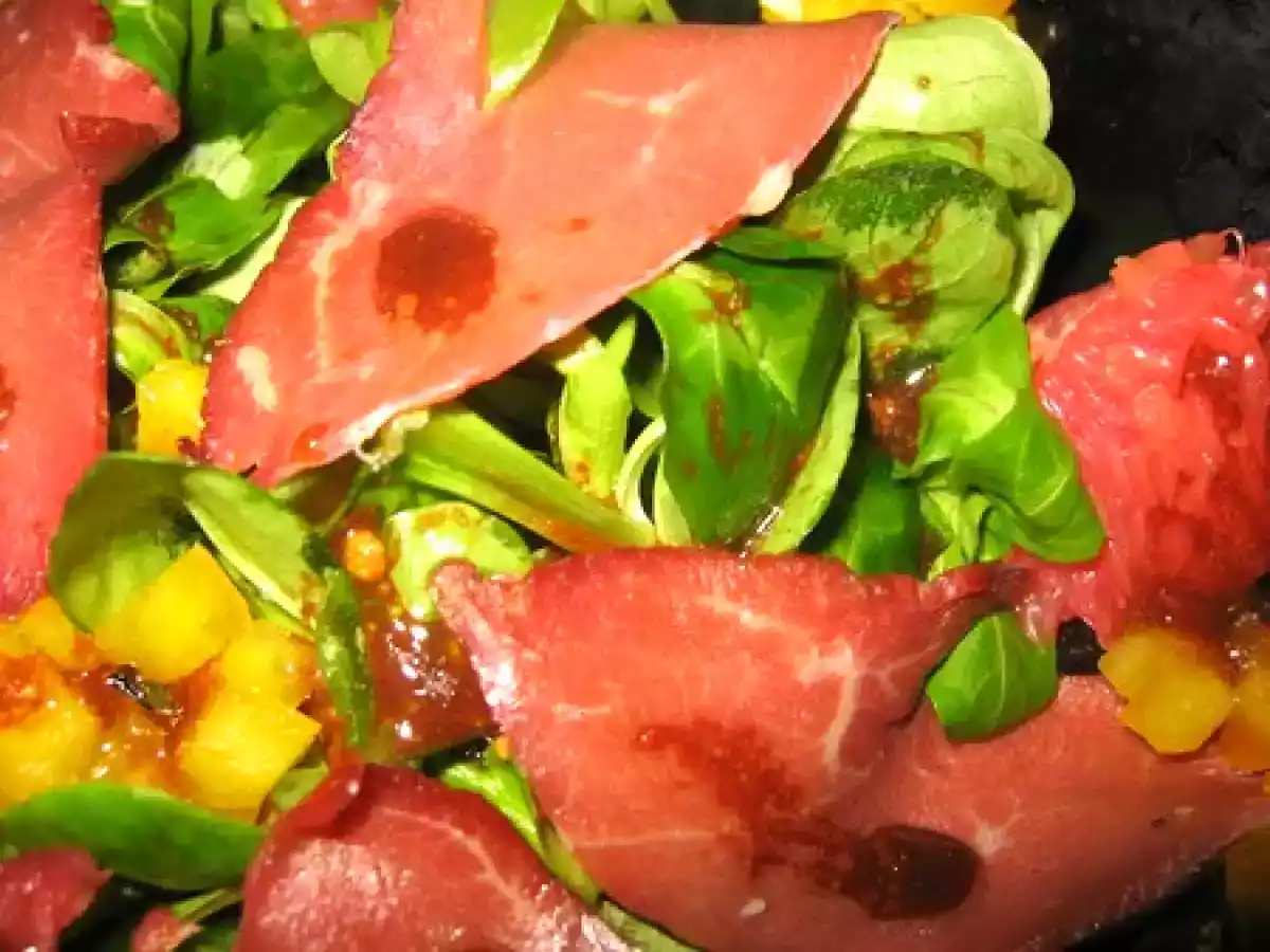 Salade festive de mâche au magret de canard fumé - photo 2