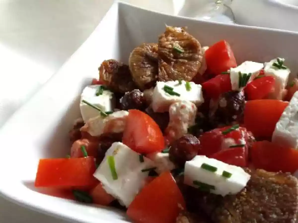 Salade figues, tomates et chèvre - photo 3