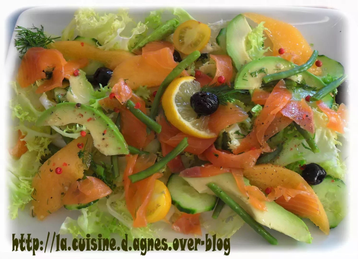 Salade folle au saumon fumé, citronnette à l&amp;#39;aneth, Recette Ptitchef