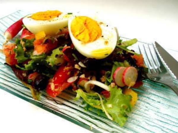 SALADE NIÇOISE, SAUCE AUX ANCHOIS