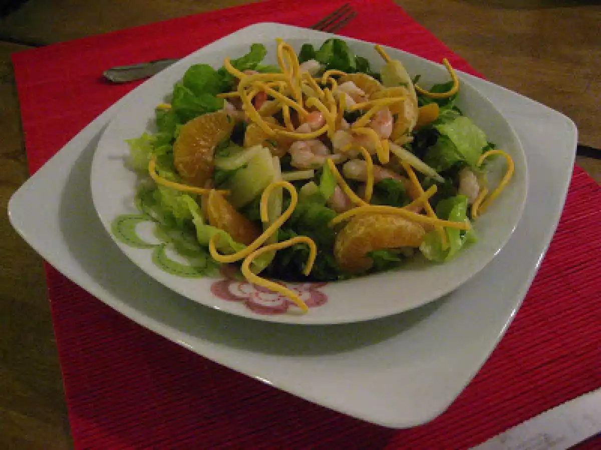 SALADE THAÏ AUX CREVETTES ET AUX CLÉMENTINES