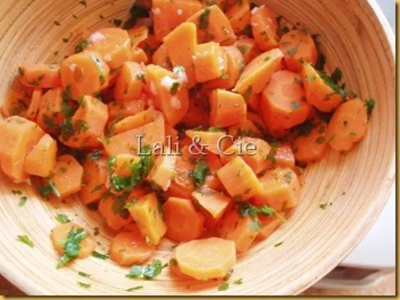 Salade ti de aux carottes et poulet yassa - photo 2