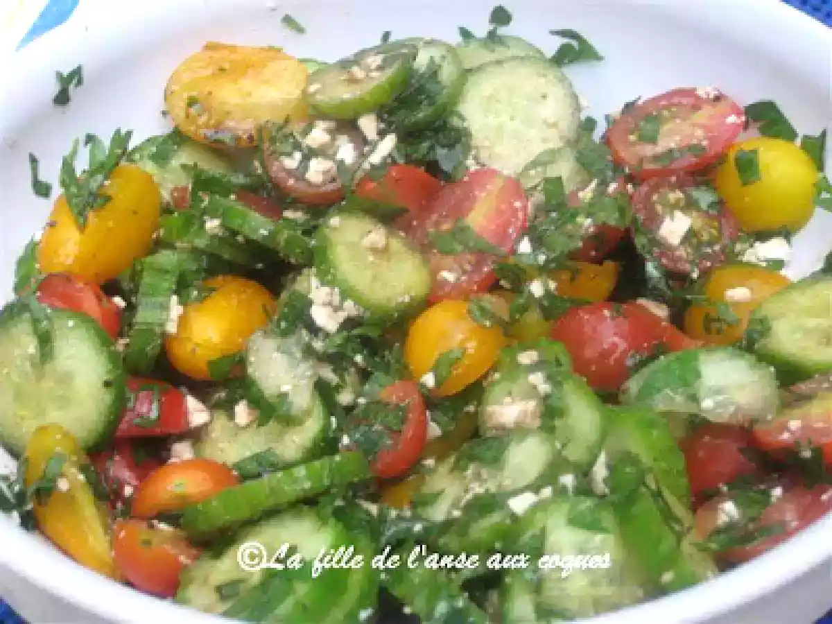 SALADE TOMATES CERISES, CONCOMBRES ET FETA - photo 2