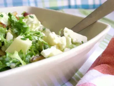 Salade verte croquante à la pomme et chou-fleur cru