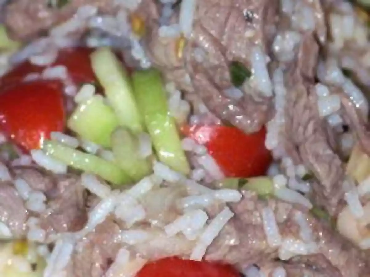 Salade vietnamienne au boeuf