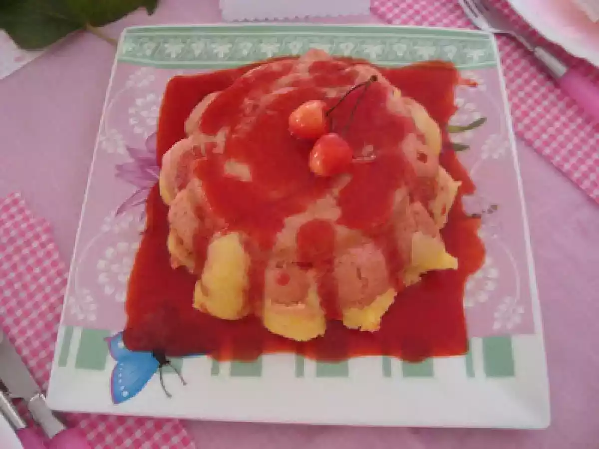 Sans plus tarder, la recette du pudding aux biscuits roses de Reims