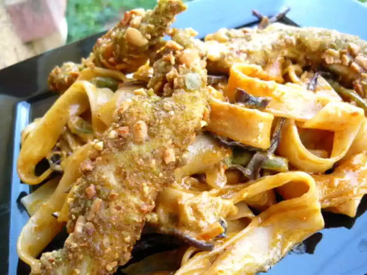 Saté de nouilles et poulet pané aux cacahuètes au wasabi