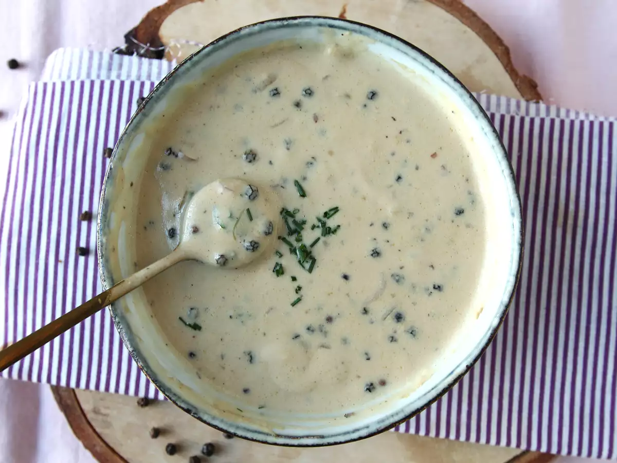Sauce au poivre maison : crémeuse, parfumée et ultra facile ! - photo 2