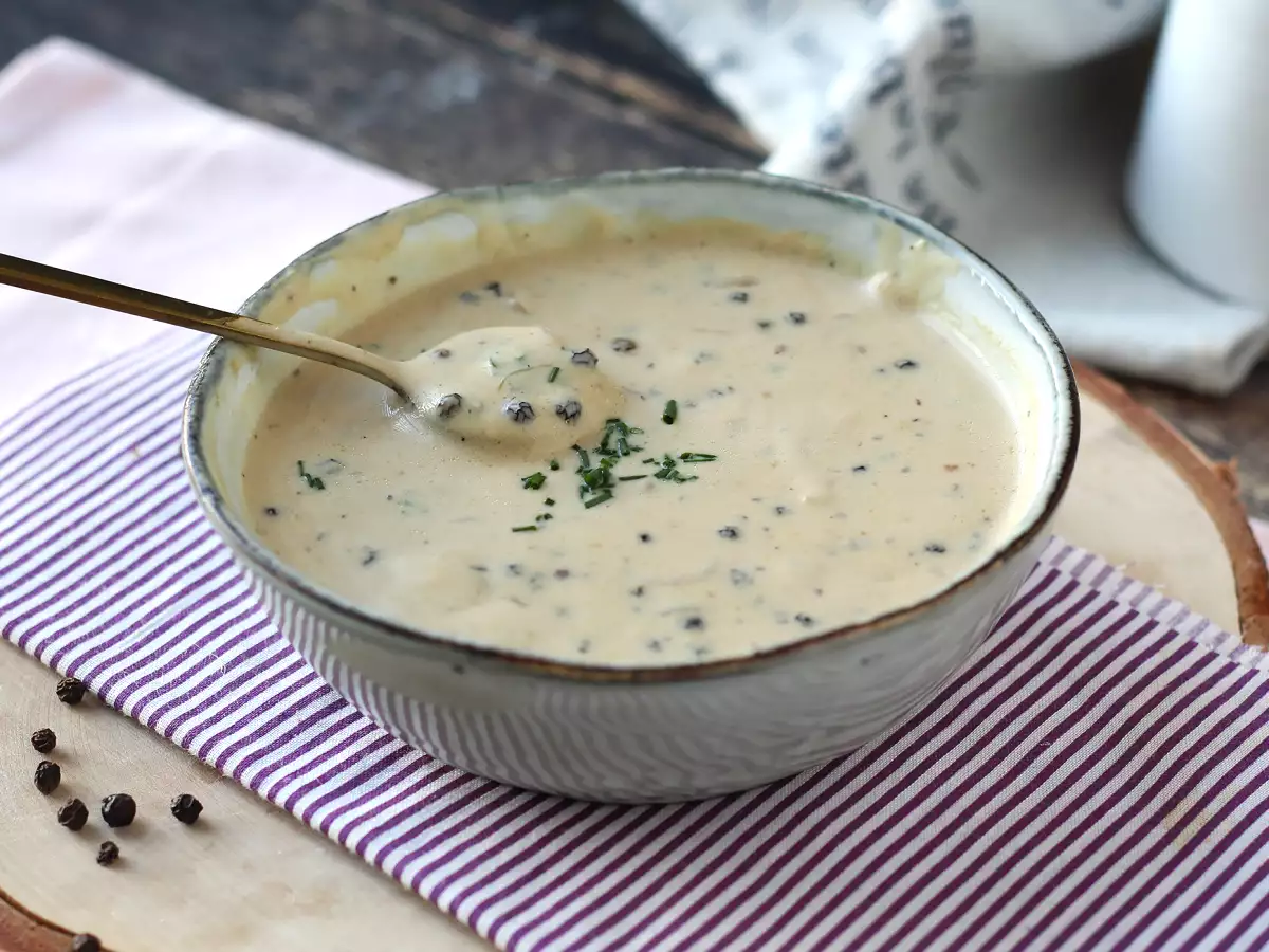 Sauce au poivre maison : crémeuse, parfumée et ultra facile ! - photo 4