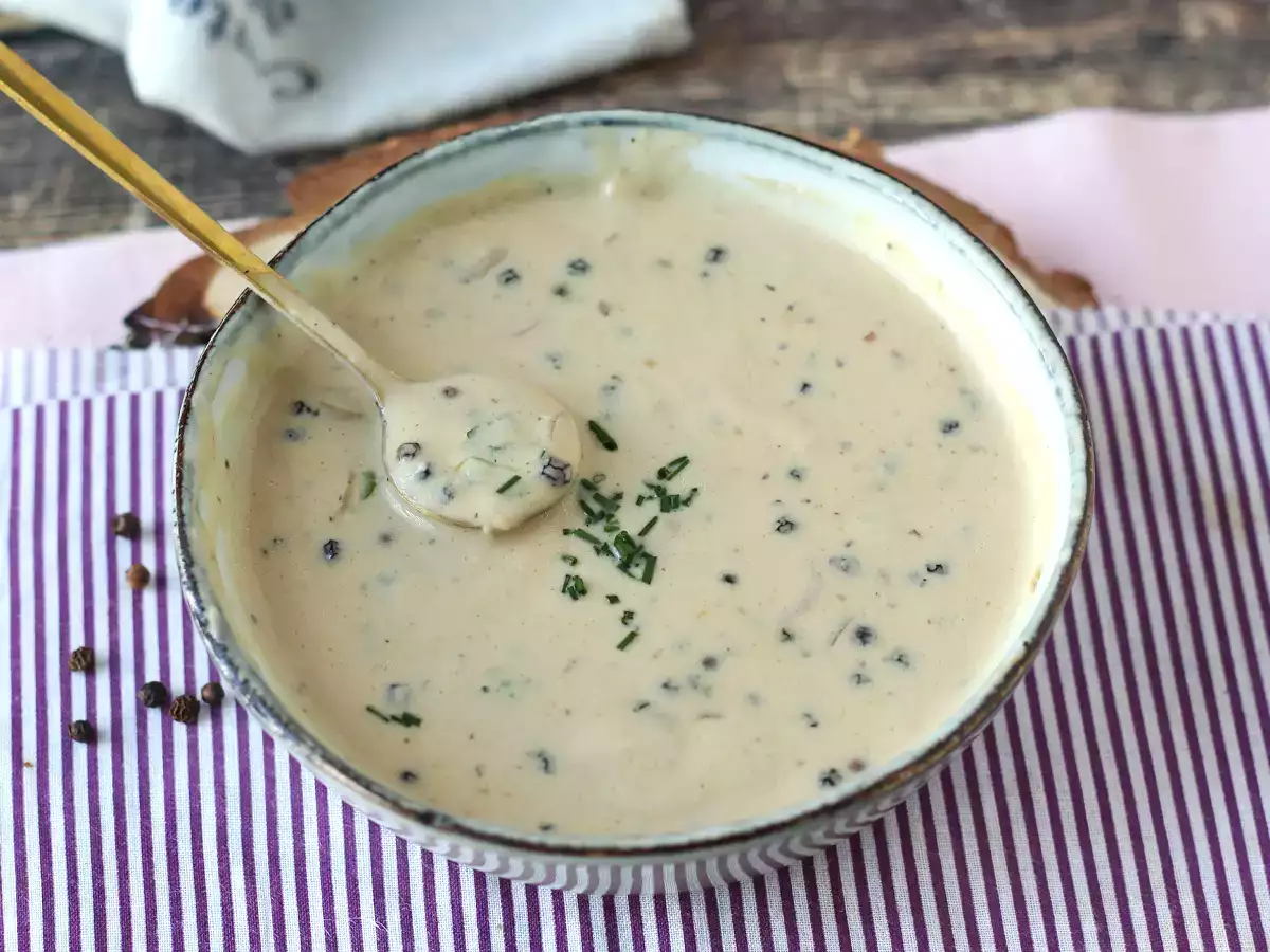 Sauce au poivre maison : crémeuse, parfumée et ultra facile ! - photo 5