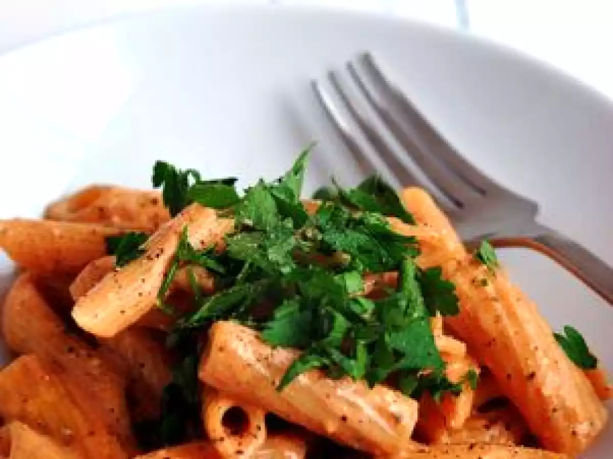 Sauce pour pâtes (végétalienne & express)