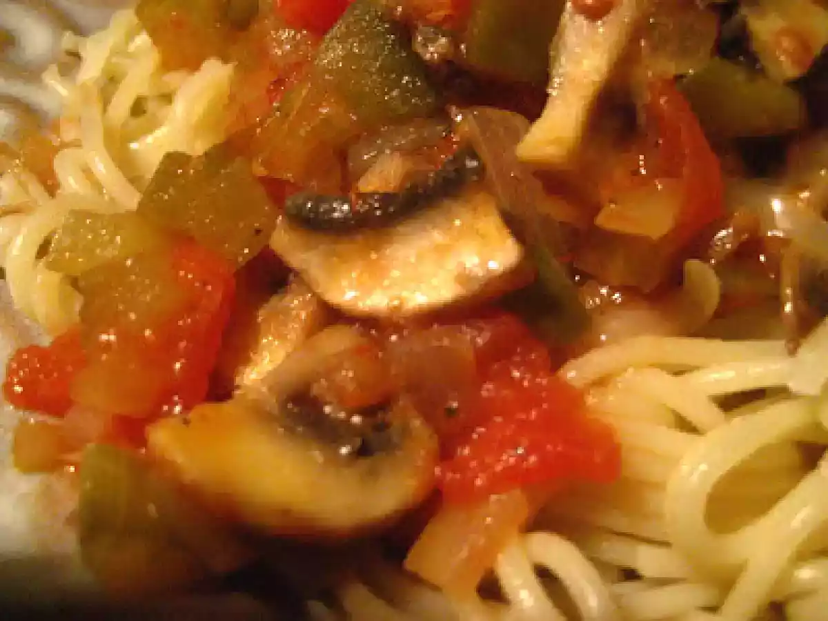 Sauce spaghetti napolitaine de ma mère pour les lundis sans viande - meatless mondays - photo 3