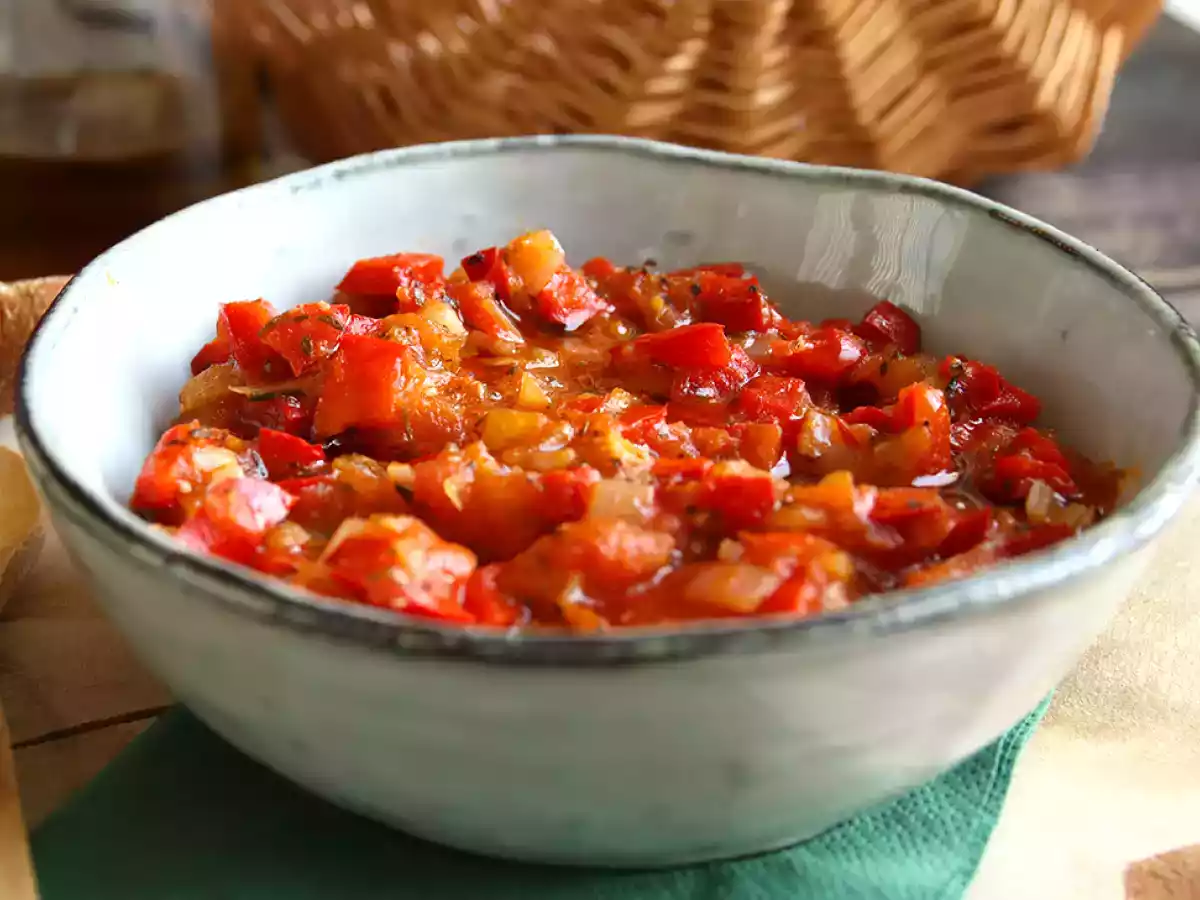 Sauce tomate facile: recette anti-gaspillage pour vos tomates abîmées - photo 5