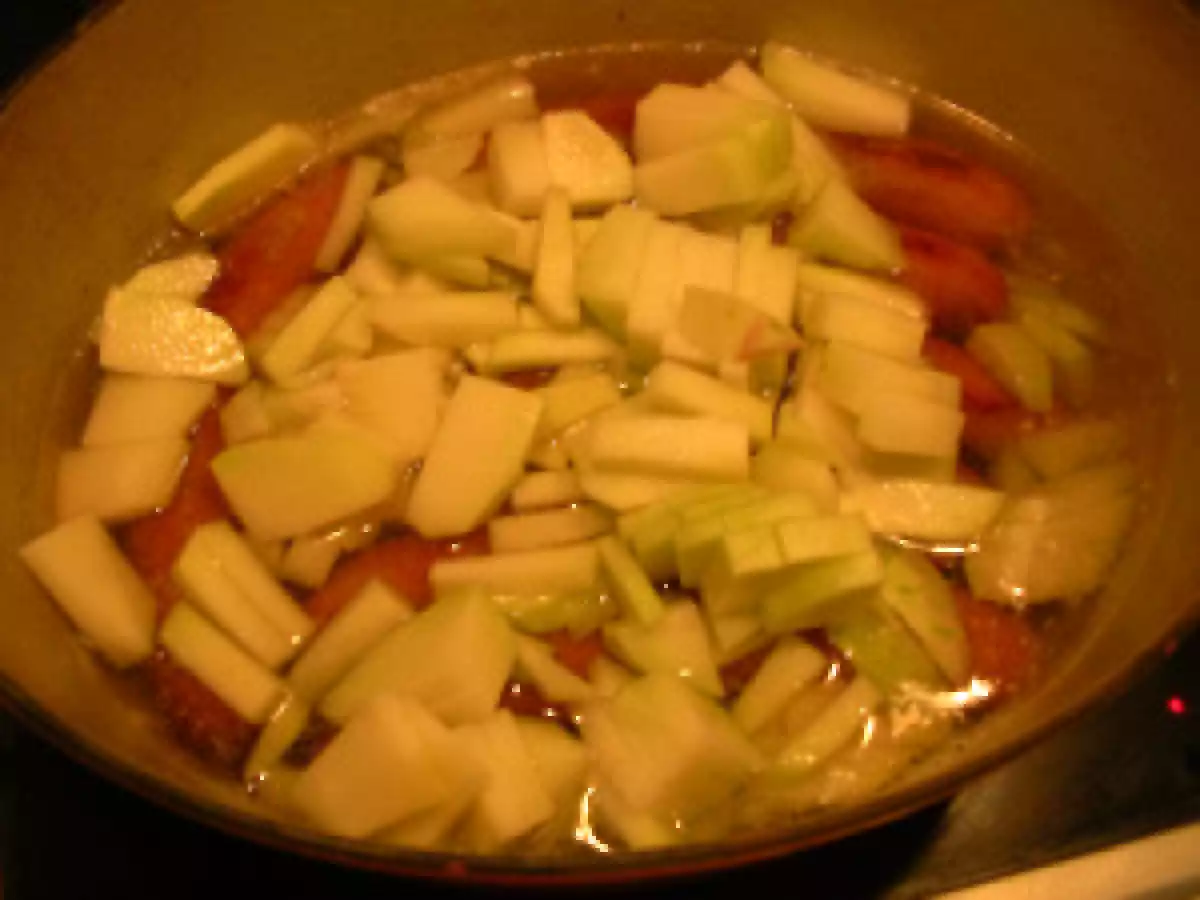 Saucisses fumées au chou-rave