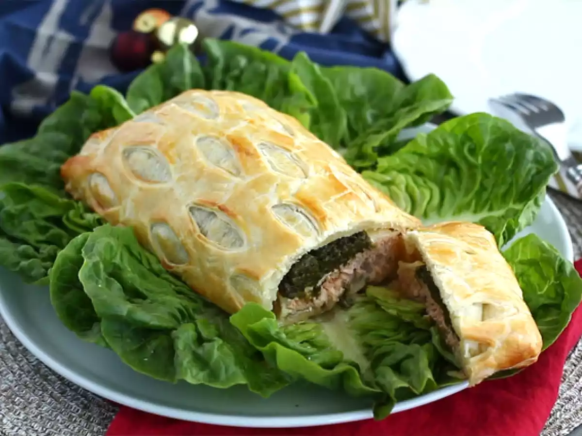 Saumon en croûte aux épinards et fromage mozzarella