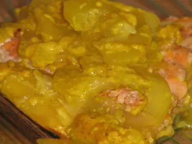 Saumon et courgette au curry en papillotte